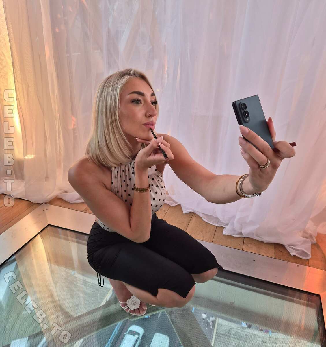 Starletnova nude photo 10