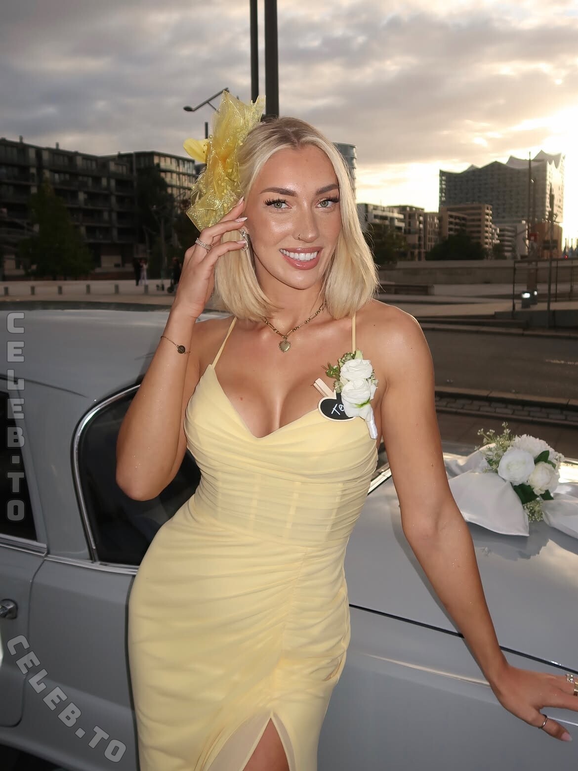 Starletnova nude photo 6
