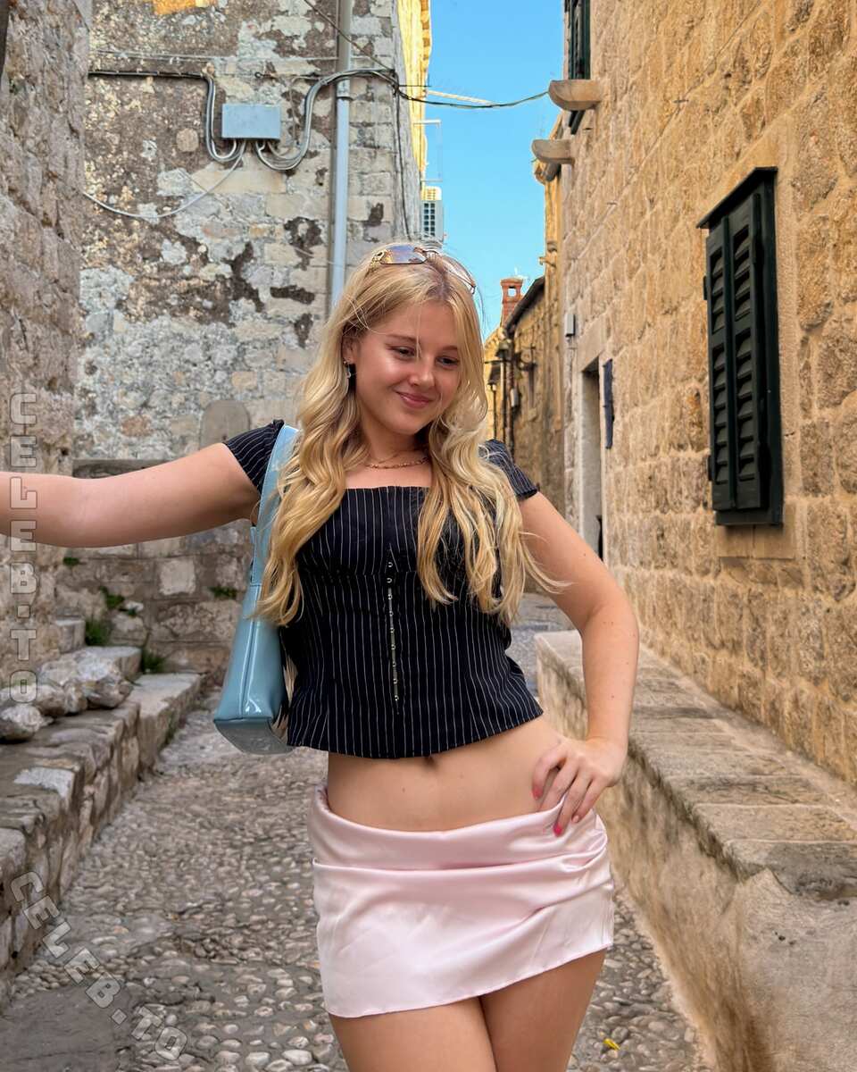 staskastefi nude photo 6