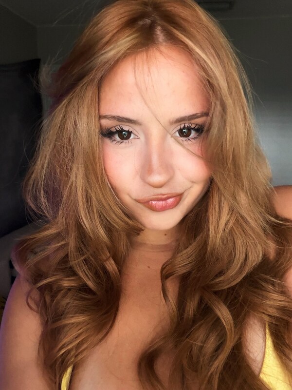 Stef Solari nude photo 1