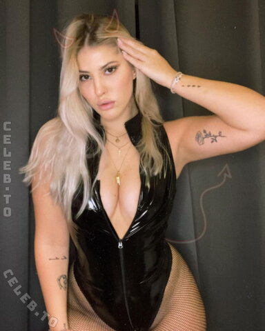 Stefanie Emig nude photo 46