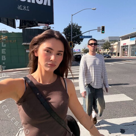 Stefanie Giesinger nude photo 26