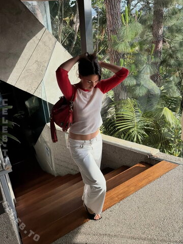 Stefanie Giesinger nude