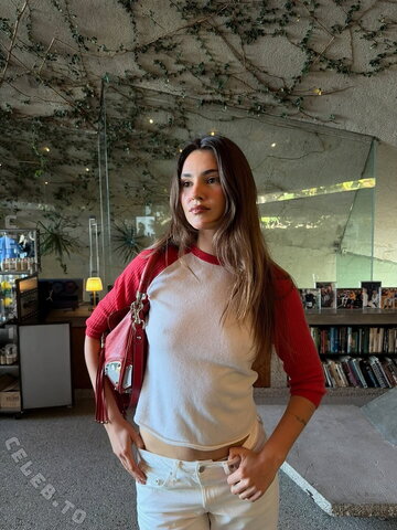 Stefanie Giesinger nude