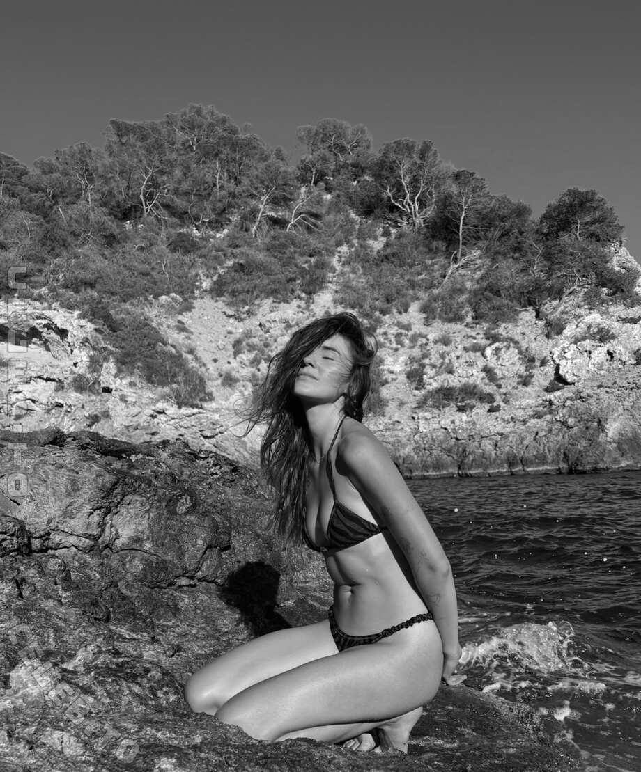 Stefanie Giesinger nude photo 2