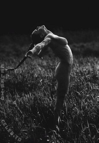 Stefanie Millinger nude photo 19