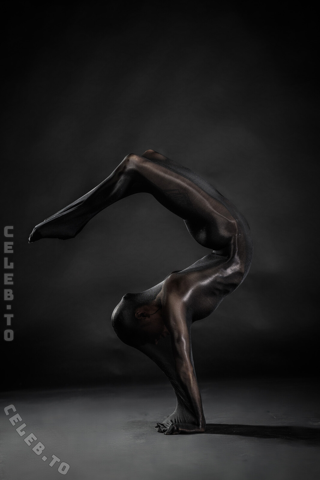Stefanie Millinger nude photo 7
