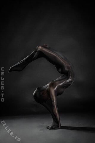 Stefanie Millinger nude photo 4