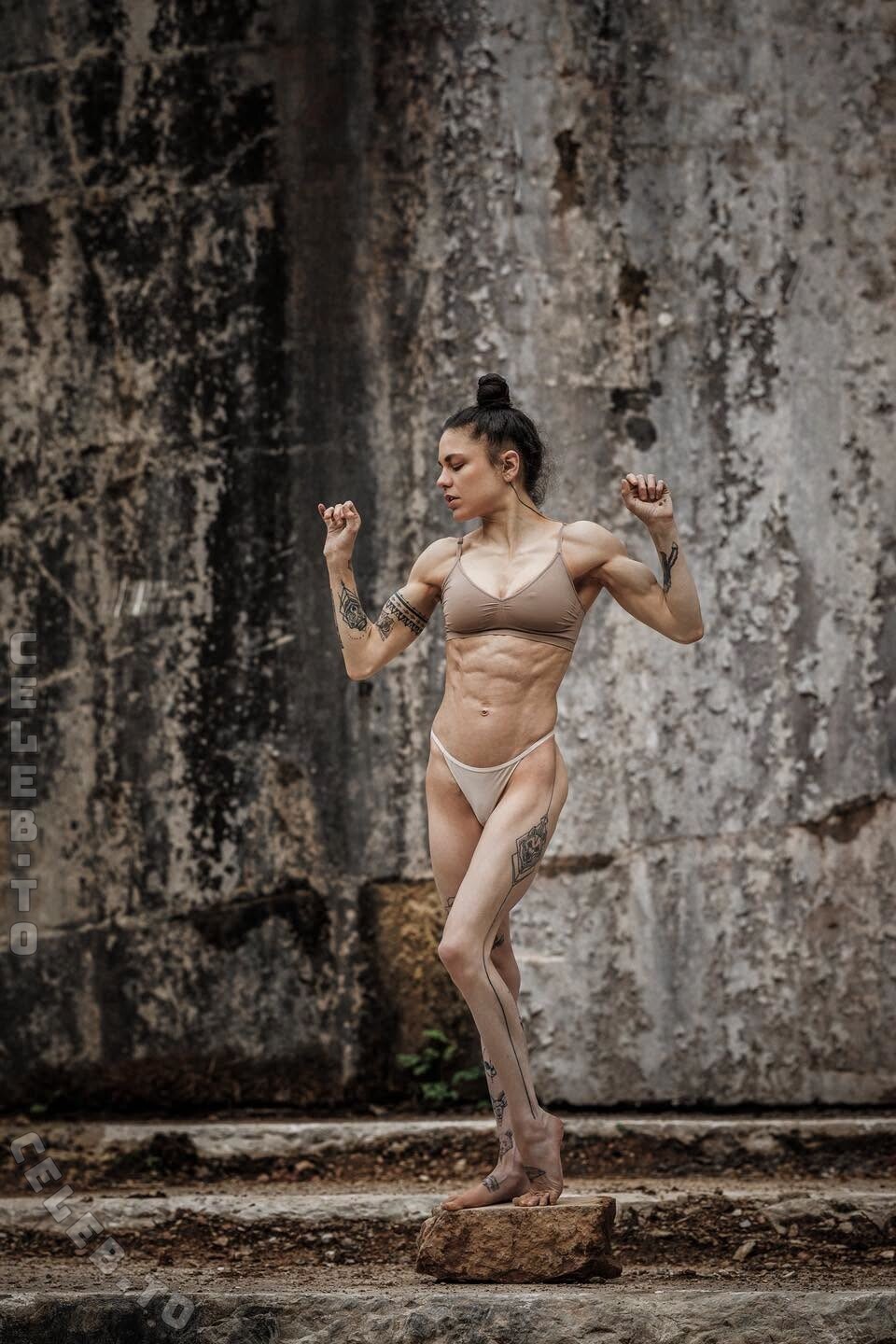Stefanie Millinger nude photo 3