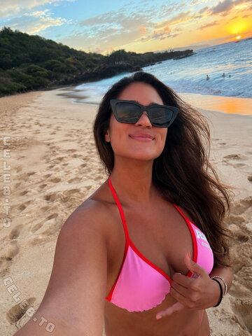 Steffi Brungs nude photo 1