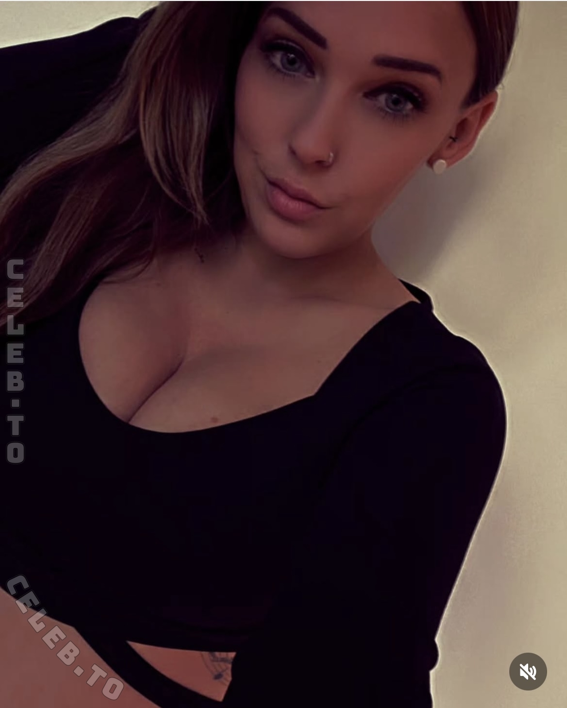 Ste_ffi.music nude photo 1