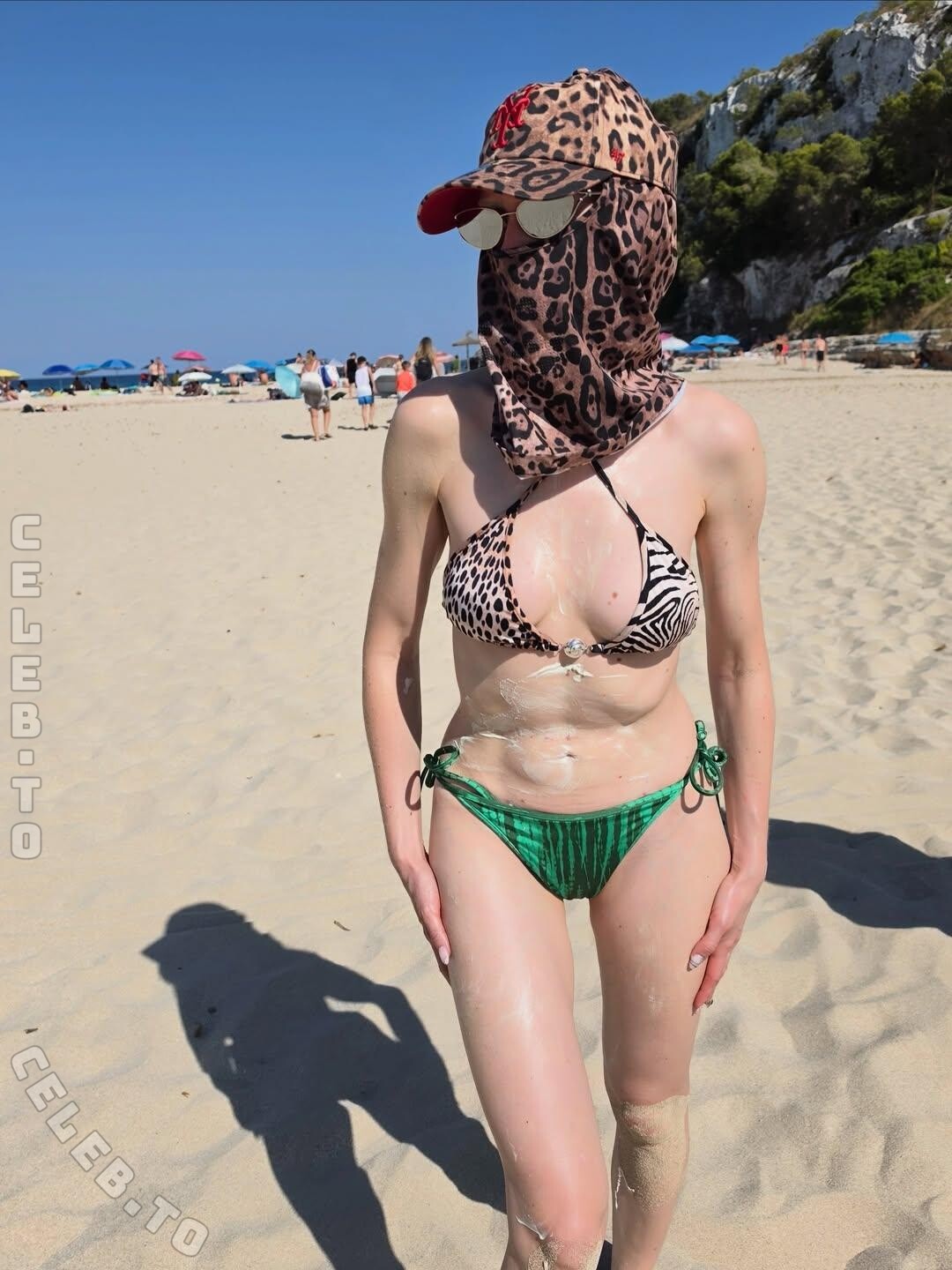Stella Bossi nude photo 1