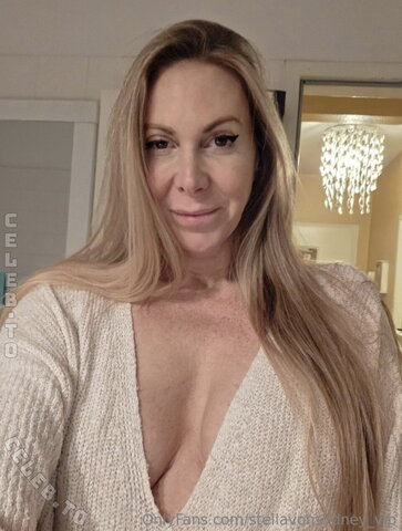 Stella von Sydney nude photo 6