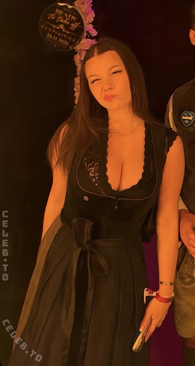 stellaflazy nude photo 1