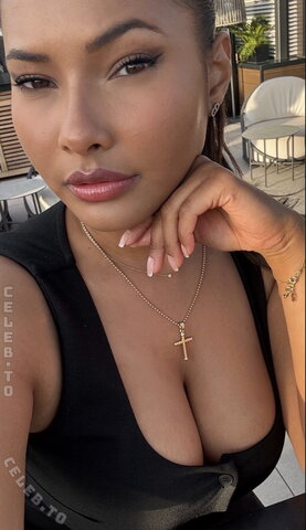 Steph Karl Hot (1 photo)