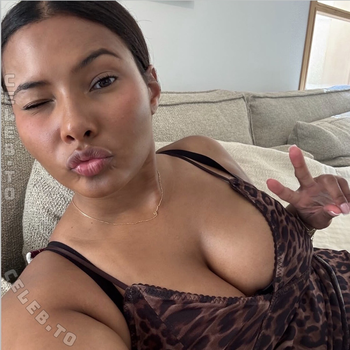 Steph Karl nude photo 3