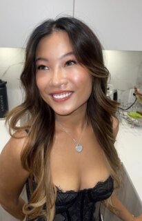 Stephanie Chen nude photo 1