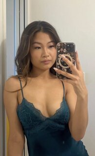 Stephanie Chen nude photo 3