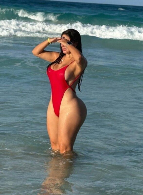 Stephany Rojas Quispe nude photo 17