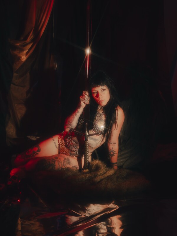 Stephilee nude photo 4