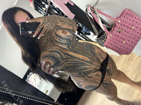 Stifflersmom nude photo 9