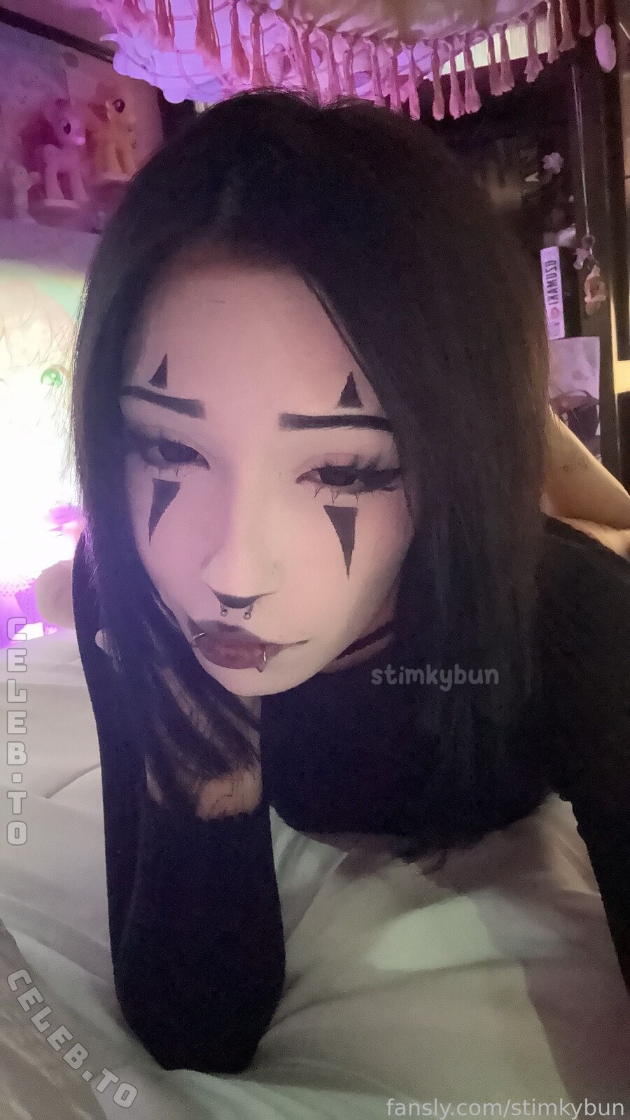 stimkybun nude photo 1