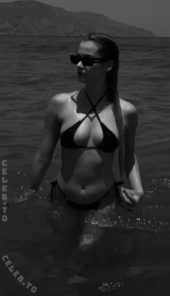 Stinalex nude photo 3