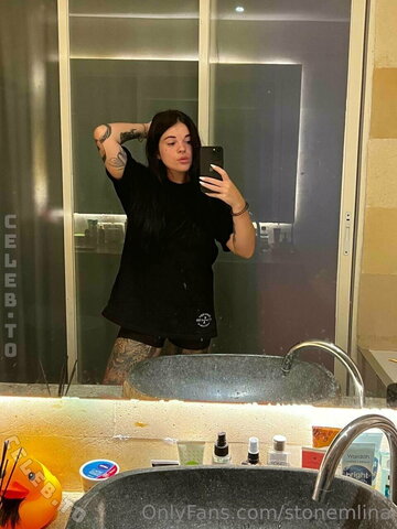 stonemlina nude photo 13