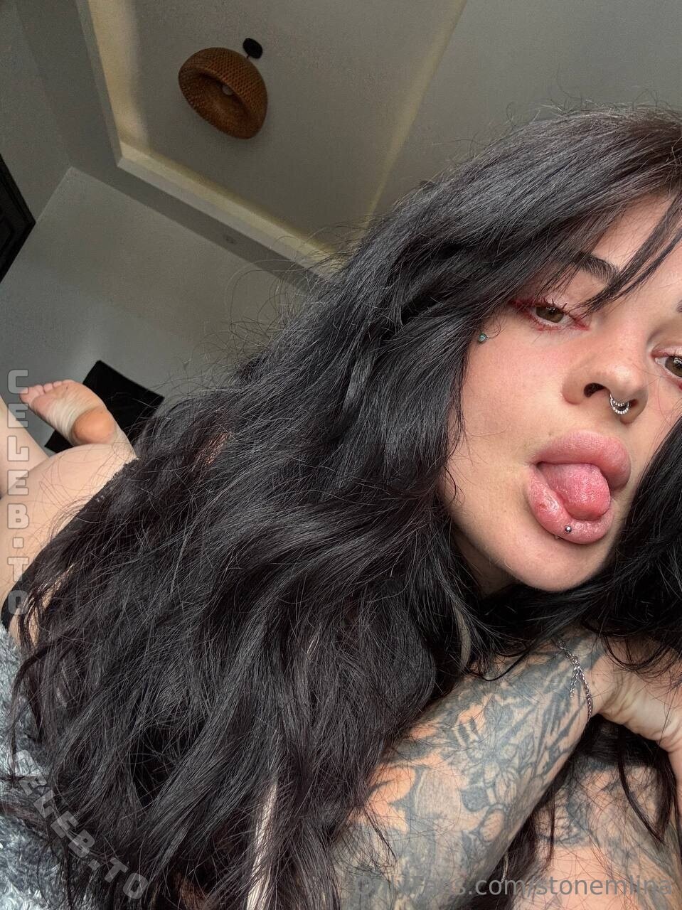 stonemlina nude photo 10