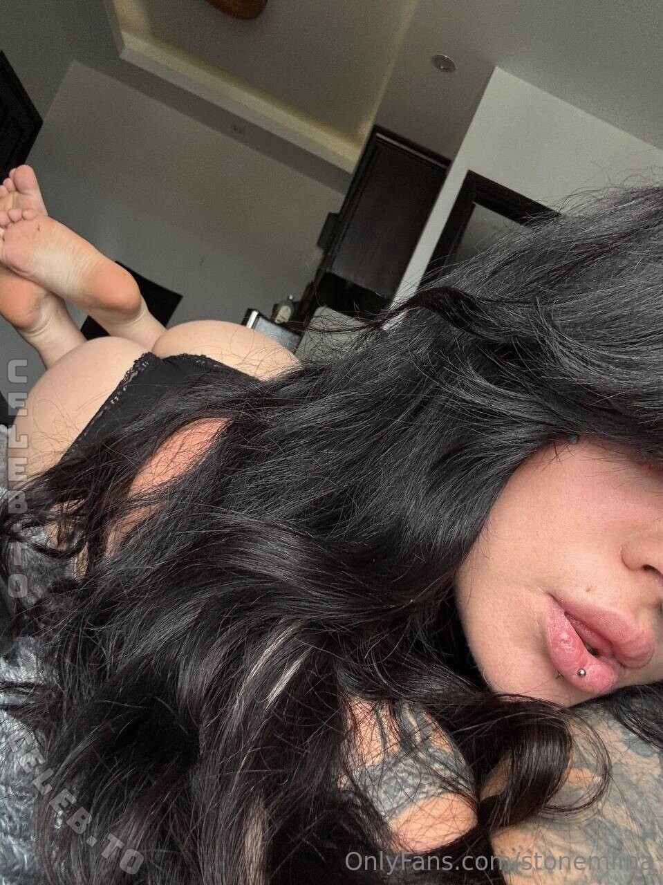 stonemlina nude photo 12