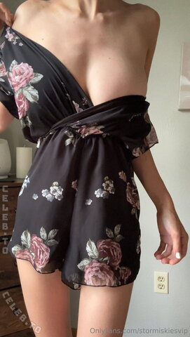 Stormiskies nude photo 48