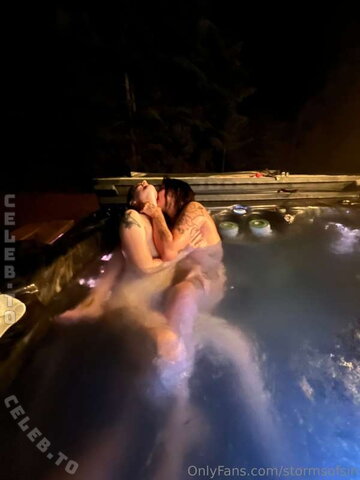 stormsofsin nude photo 20