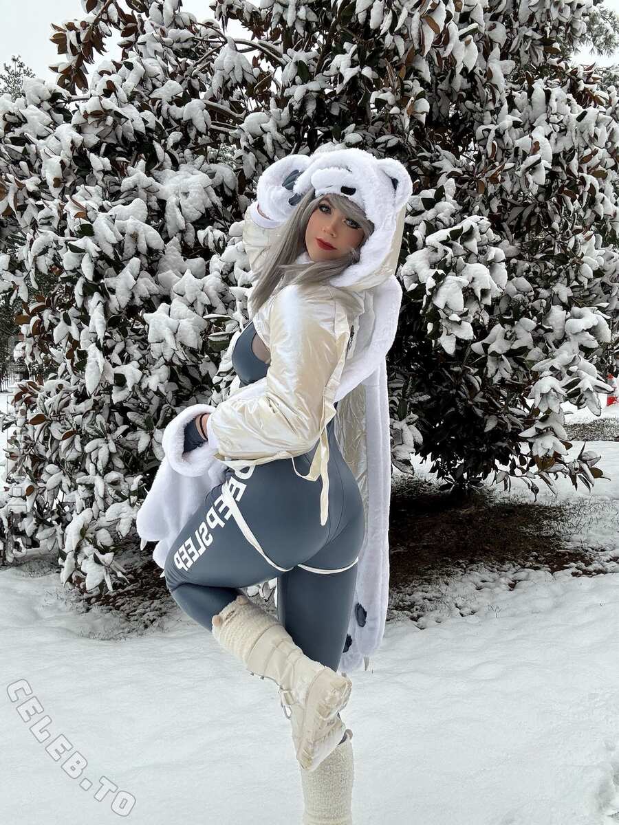 Strifecos nude photo 26