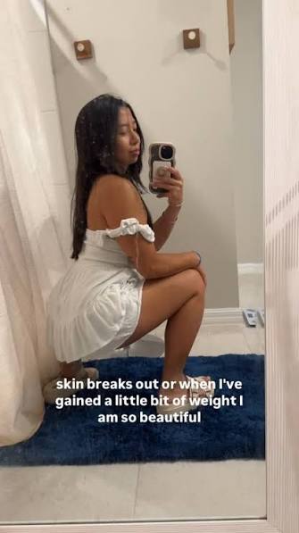 strongbyfelicity nude photo 2