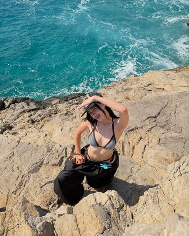 Stttive nude photo 4