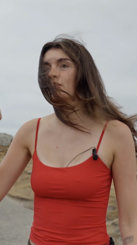 Stuntpegg Nieve Petruzziello nude photo 5
