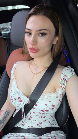 Su Balcı nude photo 33