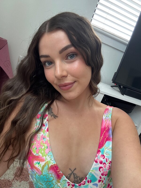 suamae- nude photo 2