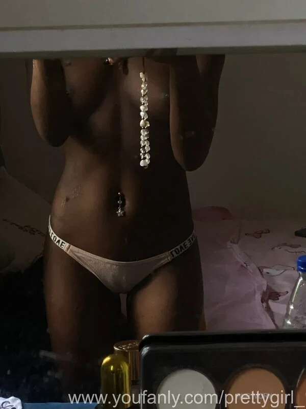 Succubus nude photo 4