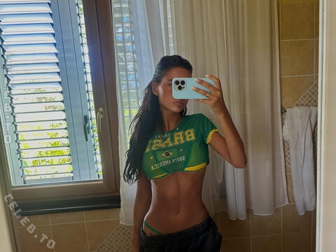 Suela Mehmedi nude photo 21