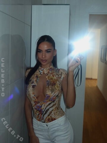 Suela Mehmedi nude photo 7