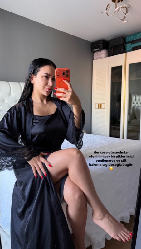 sumeyye nude photo 2