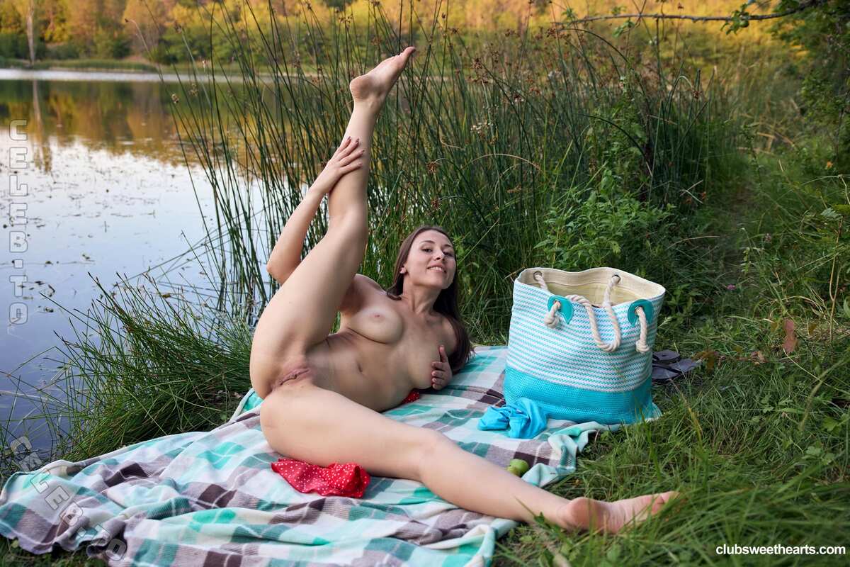 Sumiko nude photo 15