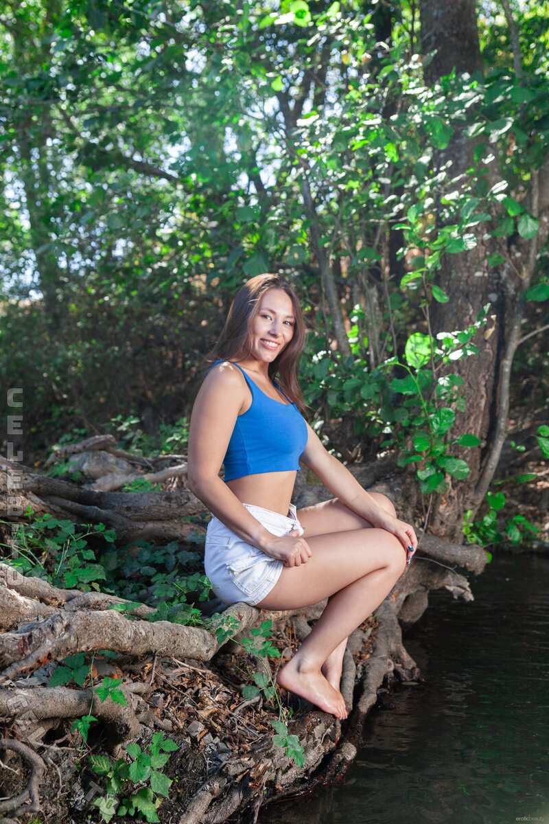 Sumiko nude photo 14