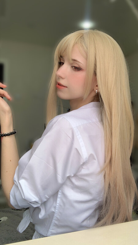 Sun A nude photo 19