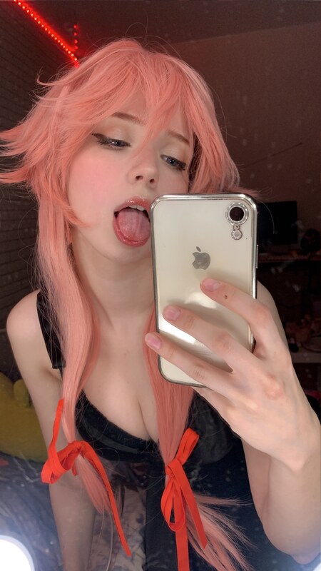 Sun A nude photo 15