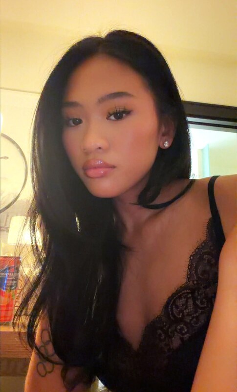Suni Lee nude photo 4