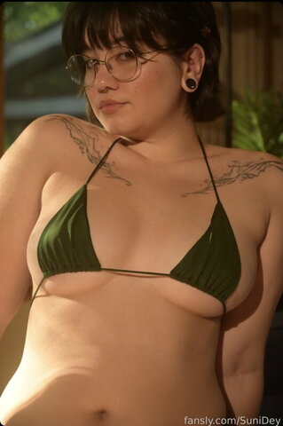 Sunidey nude photo 42