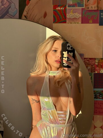 Sunsofi nude photo 193
