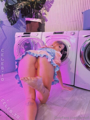 Sunsofi nude photo 191